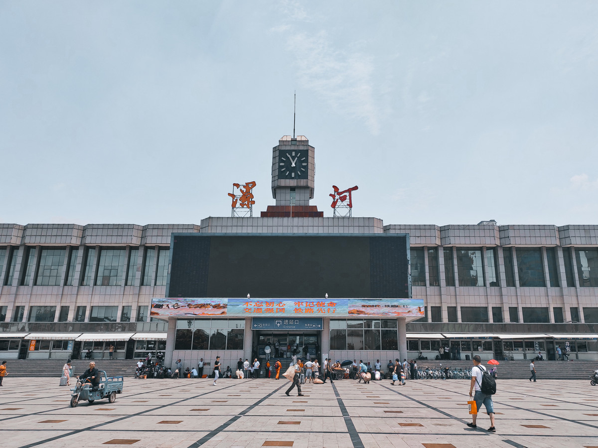 广汉市到漯河物流专线，广汉市到漯河货运公司，广汉市到漯河物流